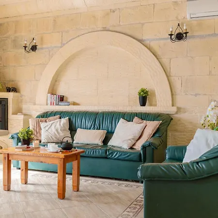 Ta Dora 3 Bedroom With Private Pool * Xaghra