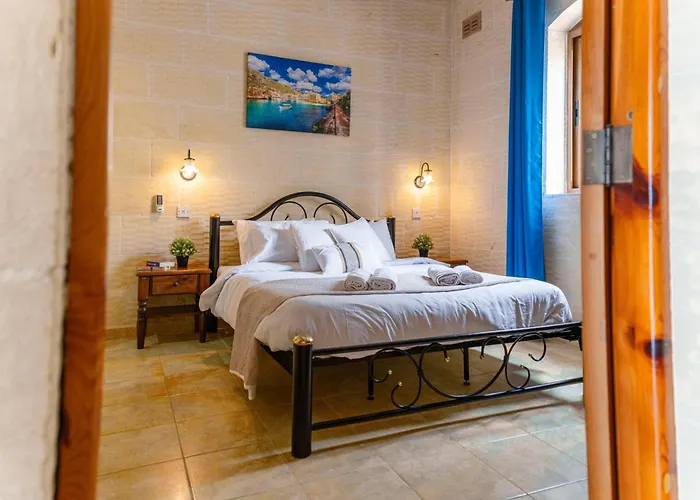 Ta Dora Sleeps 6 With Private Pool Xagħra