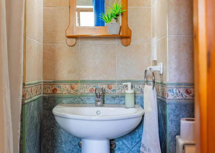 Villa Ta Dora Sleeps 6 With Private Pool Xagħra